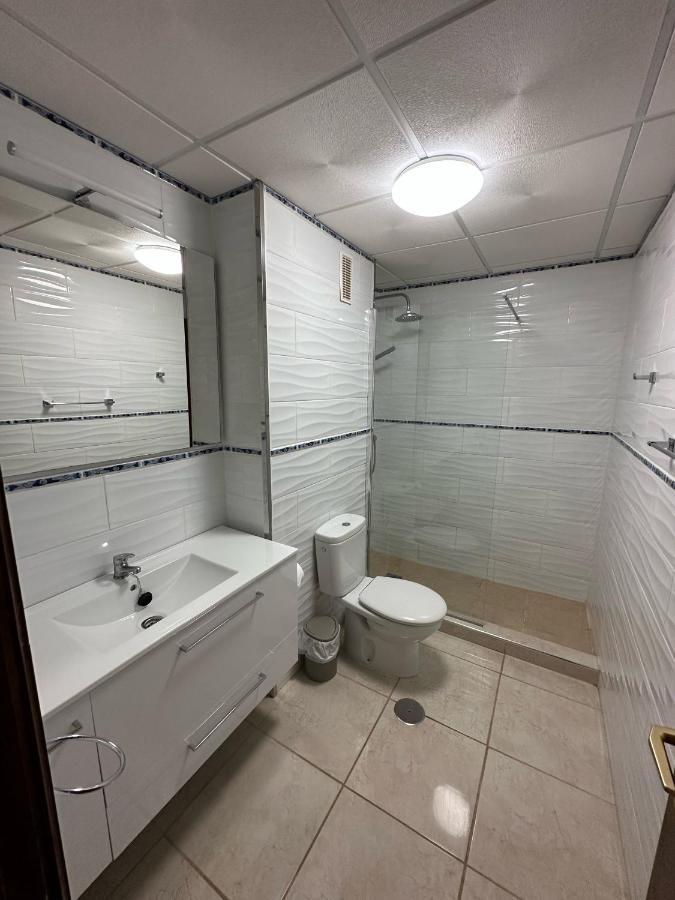 Victoria Court 2- Lovely Apartment 25 Arona  Exterior photo